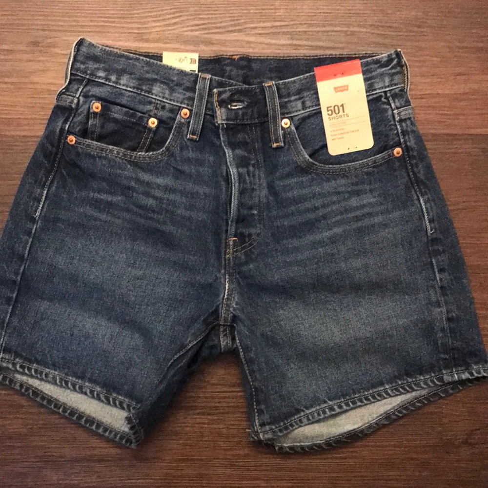Levi's 501 Mid Thigh Denim Shorts in Dark Blue NWT